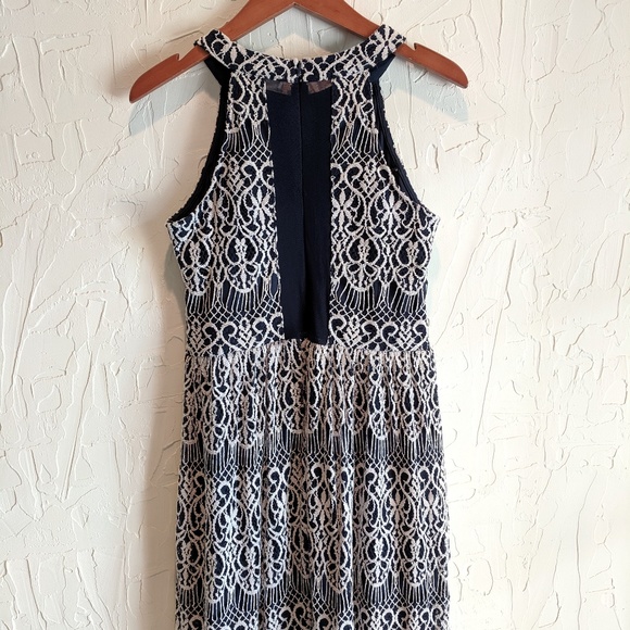 Navy and White Patterned Altar'd State Dress - Picture 2 of 5